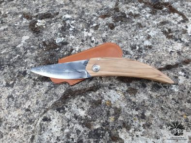 Couteau Pliant "L'Âme des Collines" <br>Manche en Bois d'Olivier intégral – Image 2