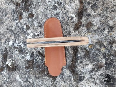 Couteau Pliant "L'Âme des Collines" <br>Manche en Bois d'Olivier intégral – Image 7