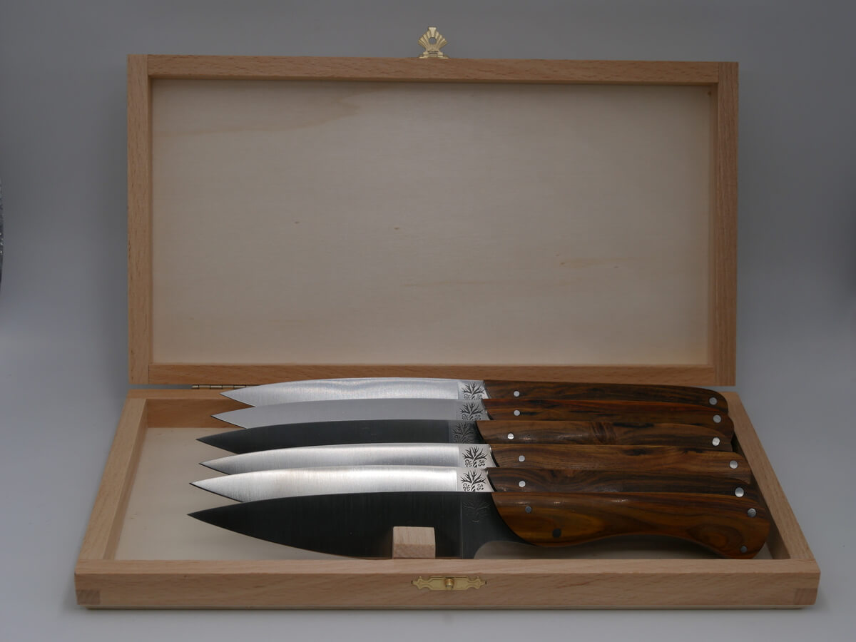 set-de-couteau-cuisine-pique-bouffique-bois-pistachier