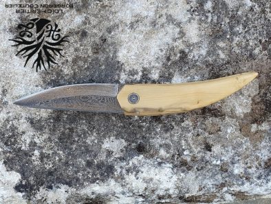 Couteau pliant en damas artisanal